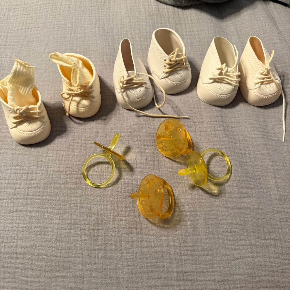 Vintage Cabbage Patch Kid Baby Shoes Doll Shoes